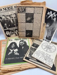 Rock N Roll Zines And More - Rolling Stone, The Noise, Maximum Rock & Roll ZINES (j20)