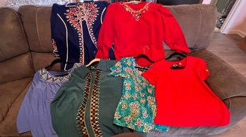 Great Bob Mackie Wearable Art Tops Size L (405)