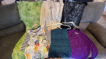 Lot Of Women's Clothing L, XL (412)