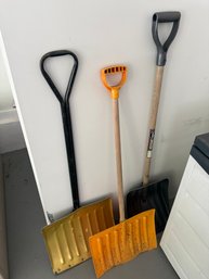 Three Snow Shovels (106)