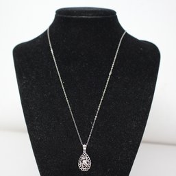 10K Gold Necklace And Pendant 1.2 Grams (516)