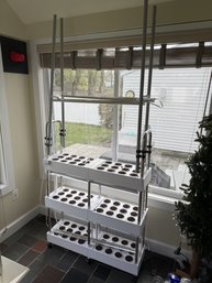 Hydroponic Gardening Station