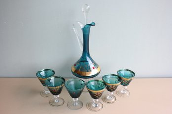 Decanter And Six Cordial Glasses