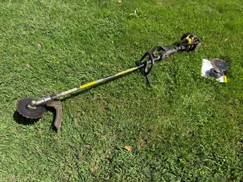 John Deere XT120 Trimmer (Garage)