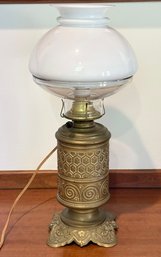 Eagle Brass Oil Lamp Electrified (226)