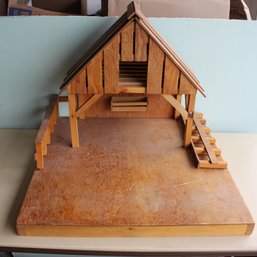 Handmade Nativity Barn (310)