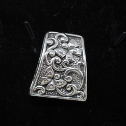 Sterling Silver Pendant (100)