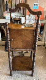 Smoking Stand And Accessories (180)