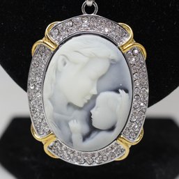 Stainless Steel Cameo Necklace (161)