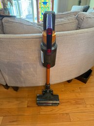 Cordless Vacuum - Works, But No Charging Cord
