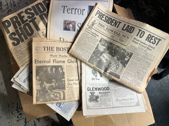 Large Newspapers, Magazine Lot Featuring JFK, 911 Tragedies (JD 100)