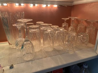 Glassware Bottom Left (P31)