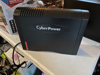 CyberPower Battery Backup 1350VA CST1300AL