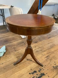 Vintage Side Table (L1)