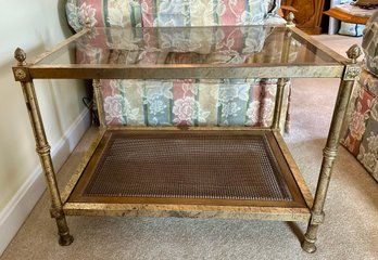 End Table With Pineapple Finials