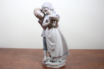 Children With Fruits Lladro Figurine (4)