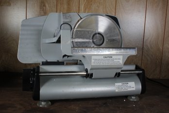 Deli- Style Food Slicer (46)