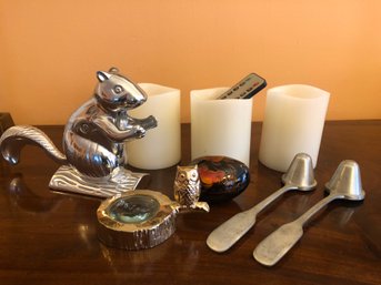 Assorted Decorative Items (DR7)