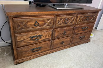 Long Dresser (220)