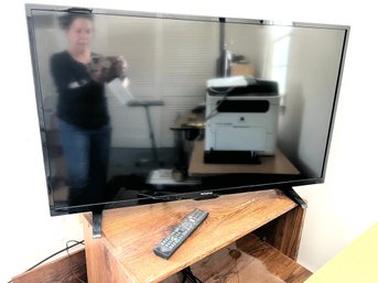 Westinghouse 42 Inch TV (239)
