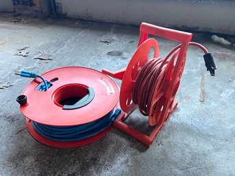 Two Extension Cords (252)