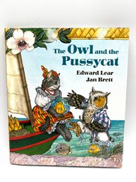 Jan Brett Signed 'The Owl And The Pussycat' (120)