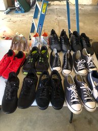 Men's Sneakers Size 9 (GA2)