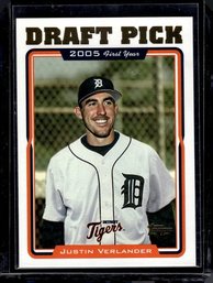 2005 Topps:  Justin Verlander {Rookie Card}  #677 Detroit Tigers