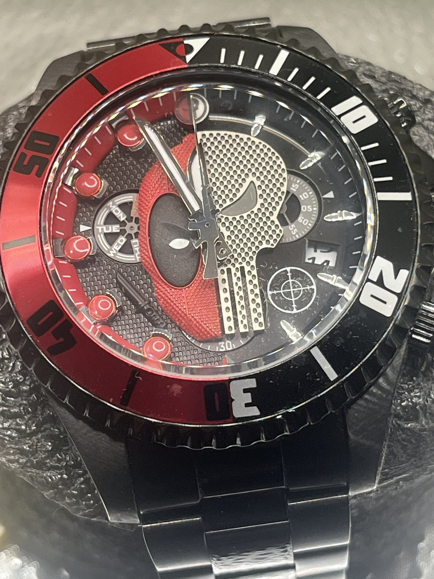 MARVEL Limited Edition Invicta Dead Pool Not Worn With Marvel Box ...