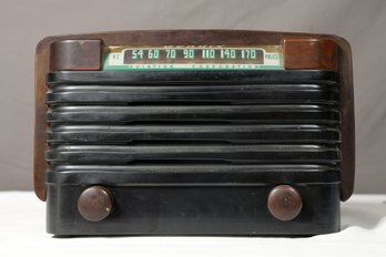 Rare Aviation Corp Police Band Bendix 526C Catalin Radio Circa 1940's