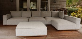 Five Piece OUTDOOR Modular Sectional Sofa.