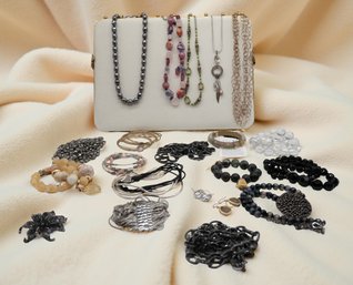 Nice Collection Of Costume Jewelry - Shippable