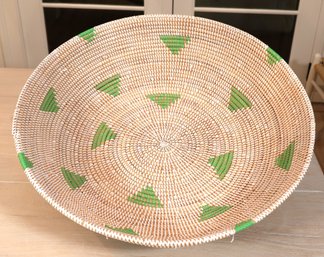 Large Hand Made African Rafia Basket -shippable
