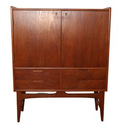 Mid Century Modern Scandinavian Teak Dry Bar