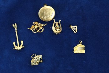 Collection Of Vintage 14kt. Gold Charms-shippable