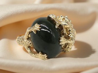 Spectacular Vintage 14kt. Yellow GOLD Dragon Jade Ring-shippable