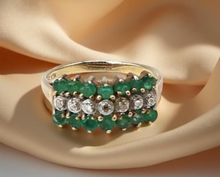 10kt Vintage Yellow GOLD Ring Featuring Round-cut Emeralds And Diamonds.