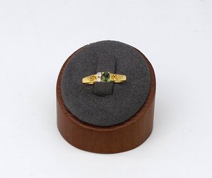 14kt GOLD Peridot Stone Diamond Ring Vintage- Shippable