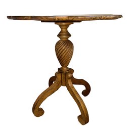 Drexel Heritage Scalloped Table On 4 Curved Legs