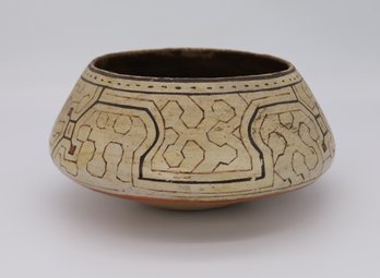 Eye Catching Vintage Shipibo Bowl-SHIPPABLE