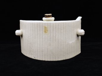 VERY RARE !! Antique Porcelain Awamori Flask ' Dachibin '-SHIPPABLE