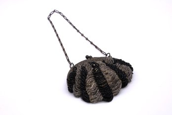How Cute Is This!!!!  Antique 3.5' L!!  Beaded Bag -shippable