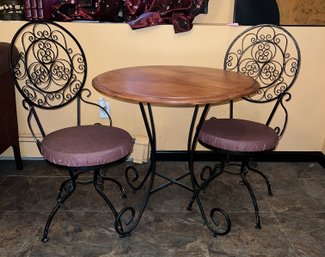 Lovely Swivel Bistro Set