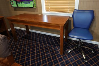 POTTERY BARN Teen Desk And Rolling Desk Chair