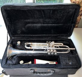 Jean Baptiste Student Bb Trumpet With Case, Mute, Mouthpieces