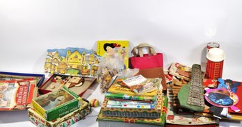 Large Lot Vintage Childrens Games, Puzzles & Toys - TUCO, Scrabble, Minnie Mouse & More