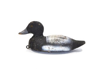 Vintage VICTOR Wooden Hunting Duck Decoy