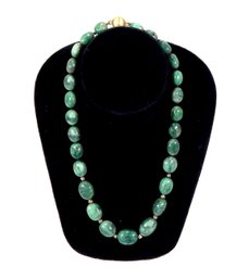 Vintage Green Stone Bead Necklace With Gold Tone Knotted Spacers