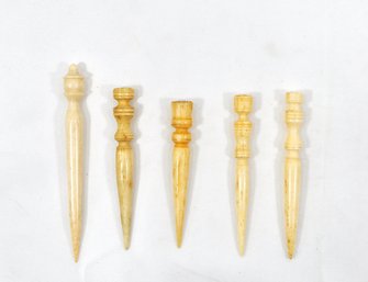 Lot 5 Small Antique Scrimshaw Bone Fids
