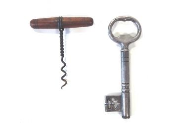 Lot 2 Vintage Corkscrew Wine Bottle Openers